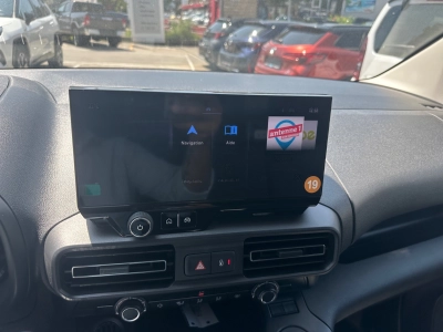 Toyota Proace City L2 verblecht 4-türig Meister 1,5 D-4D 96 KW (130 PS) Start/Stop 6-Gang-Schaltgetriebe
