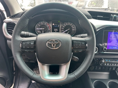 Toyota Hilux Double Cab Comfort 2,4-l-D-4D, 110 kW (150 PS) 6-Stufen-Automatikgetriebe 4x4