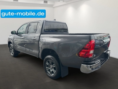 Toyota Hilux Double Cab Comfort 2,4-l-D-4D, 110 kW (150 PS) 6-Stufen-Automatikgetriebe 4x4