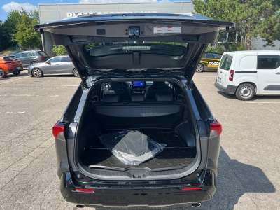 Toyota RAV 4 5-Türer Style 2.5l Plug-in Hybrid 
Automatikgetriebe CVT (AWD-i)