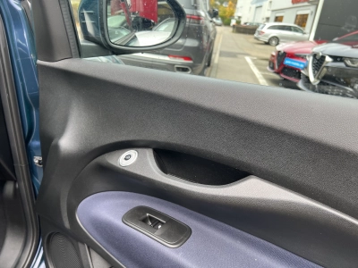 Fiat 500e Action 23,8 kWh | Klimaanlage | Spurhalteassistent | CarPlay