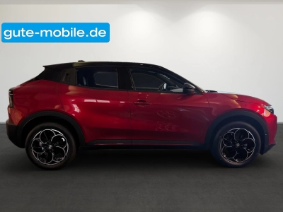 Alfa Romeo Junior Elettrica (115kW) Speciale