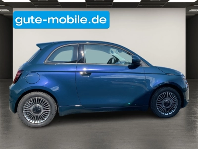 Fiat 500e Action