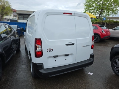 Toyota Proace City L1 verblecht 4-türig Duty 1,2-l-Turbo 81 Kw (110 PS) Start/Stop 6-Gang-Schaltgetriebe