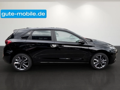 Hyundai i30 Advantage Automatik 140PS Benziner