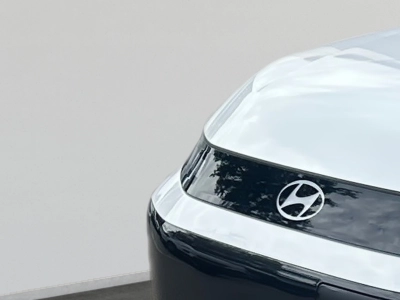 Hyundai INSTER Select Großer Akku 49kWh (115PS)