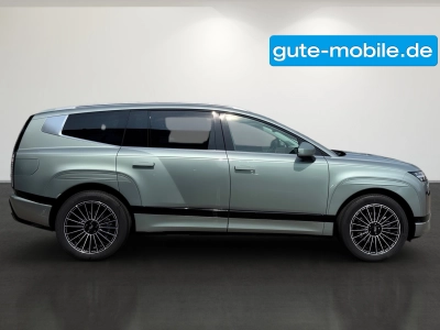 Hyundai IONIQ 9 6-Sitzer Uniq Allrad 307PS Panoramadach
