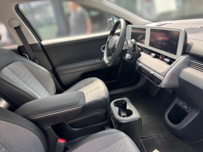 Hyundai IONIQ 5 Techniq 77,4 kW/h Heckantrieb Parkpaket