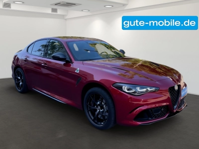 Alfa Romeo Giulia Quadrifoglio 2.9 V6 520PS / H&K  