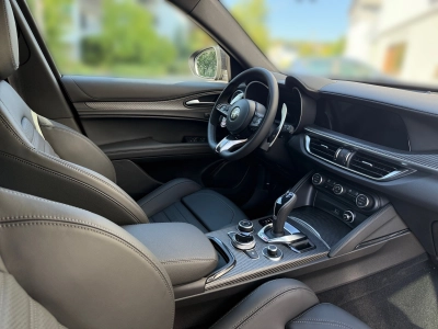 Alfa Romeo Stelvio Quadrifoglio Q4 520PS V6
