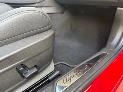 Alfa Romeo Giulia MY24 Quadrifoglio 520PS