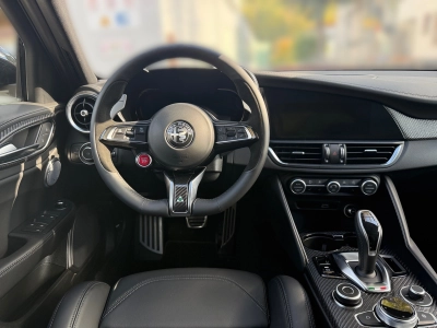 Alfa Romeo Giulia MY24 Quadrifoglio 520PS