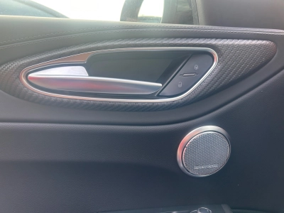 Alfa Romeo Giulia Quadrifoglio 520PS /SPARCO / ACRAPOVIC 