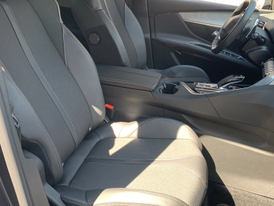 Peugeot 3008 GT 1.5 BlueHDi| SHZ| ACC| LED