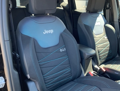 Jeep Renegade Upland Plug-In-Hybrid 4xe 241 PS | ACC 