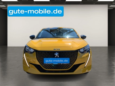 Peugeot e-208 Allure| SHZ | NAVI | PDC hinten |FARO GELB