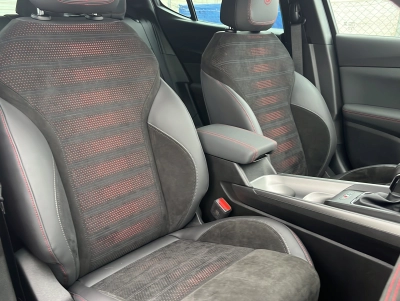 Alfa Romeo Tonale 1.3 VGT PHEV Veloce | SHZ | MATRIX | NAVI