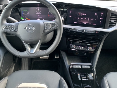 Opel Mokka-e Ultimate| Alcantara| CarPlay| LED| SHZ