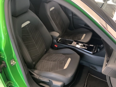 Opel Mokka-e Ultimate| Alcantara| CarPlay| LED| SHZ