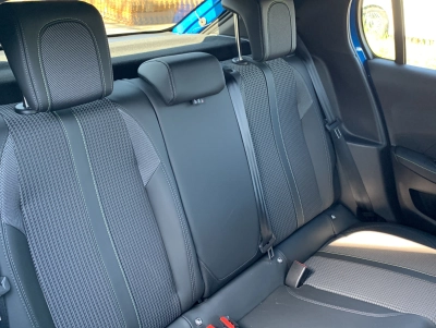 Peugeot e-208 GT| Rückfahrkamera | Carplay | NAVI |
