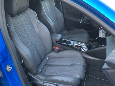 Peugeot e-208 GT| Rückfahrkamera | Carplay | NAVI |