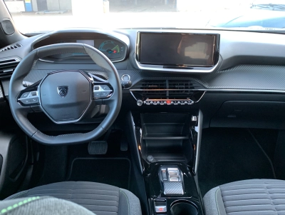 Peugeot E-2008 Active (115kW)| PDC| CarPlay| DAB| 