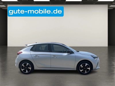 Opel Corsa -e (100kW)| KAMERA| CarPlay| LED| PDC