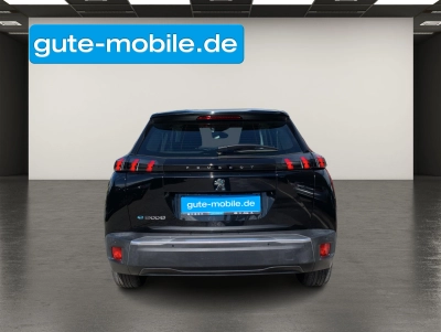 Peugeot 2008 -e Active Pack | LED| PDC hinten| CARPLAY