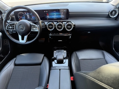 Mercedes-Benz A 180 7G-DCT Progressive / AHK / LED / RFK 