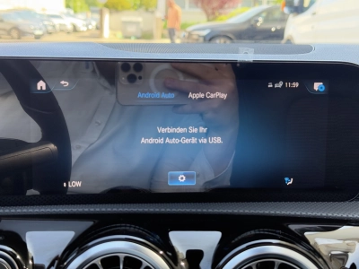 Mercedes-Benz A 180 7G-DCT Progressive / AHK / LED / RFK 