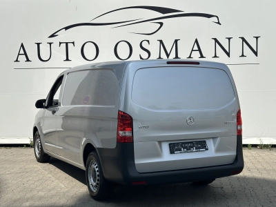 Mercedes-Benz Vito 111 CDI Lang / Standheizung / Regalsystem 