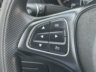 Mercedes-Benz Vito 111 CDI Lang / Standheizung / Regalsystem 