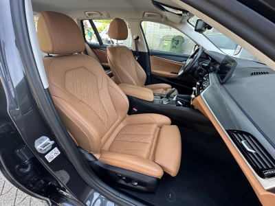 BMW 520 d Touring Aut. / Harman-Kardon / AHK 
