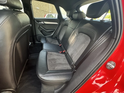 Audi Q3  2.0 TFSI quattro S tronic  S-line 