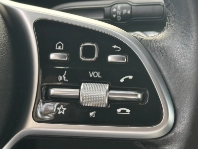Mercedes-Benz GLB 200 d 8G-DCT Progressive / LED / DAB