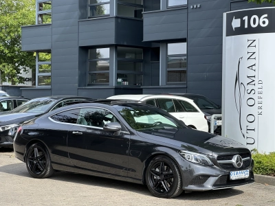 Mercedes-Benz C 300 d Coupe 9G-TRONIC | PANORAMA | BURMESTER®