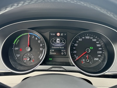 VW Passat Variant 1.4TSI PlugInHybrid DSG GTE / ACC