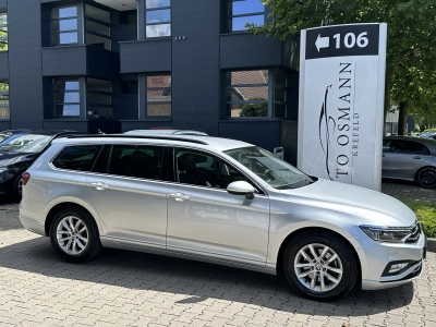 VW Passat Variant 2.0 TDI SCR DSG Business/ RFK AHK