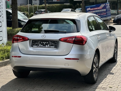 Mercedes-Benz A 200 7G-DCT Style RÜCKFAHRK. / WENIG KM