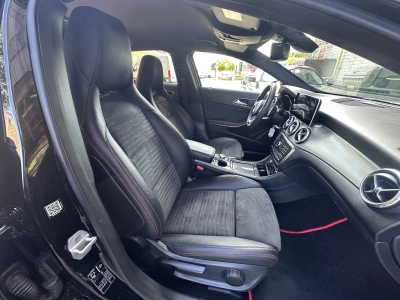 Mercedes-Benz GLA 220 d 4Matic 7G-DCT AMG Line /Bi-Xenon/NAVI