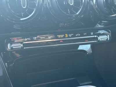 Mercedes-Benz A 250 e Kompaktlimousine  8G-DCT 1HAND  PARK ASS