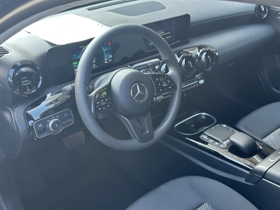 Mercedes-Benz A 250 e Kompaktlimousine  8G-DCT 1HAND  PARK ASS