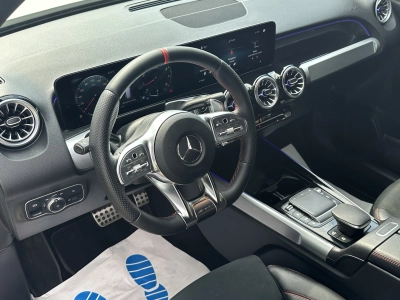 Mercedes-Benz GLB 35 AMG 4Matic AMG Speedshift DCT 8G