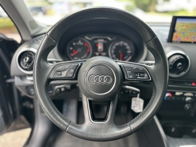 Audi A3 30 TDI Sportback design | ACC | STANDHEIZUNG