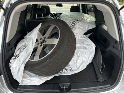 Mercedes-Benz GLB 180 d 8G-DCT Progressive / PANO / AHK
