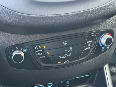 Ford Transit Courier Trend Rückfahrkamera/Klima/DAB