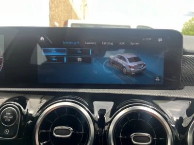 Mercedes-Benz A 220 d 4Matic 8G-DCT Progressive / Widescreen