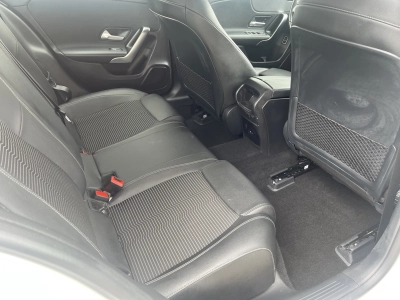 Mercedes-Benz A 220 d 4Matic 8G-DCT Progressive / Widescreen
