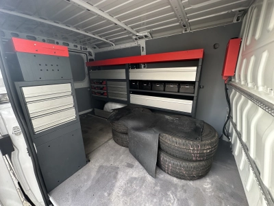 Peugeot Boxer 330 L2H1 Premium BlueHDi 140 Stop&Start
