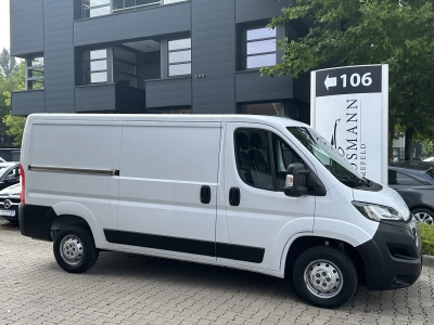 Peugeot Boxer 330 L2H1 Premium BlueHDi 140 Stop&Start